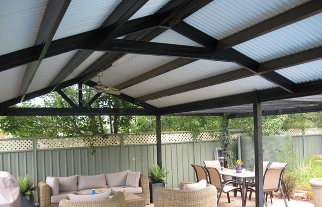 Custom Steel Frames Outdoor Living Area